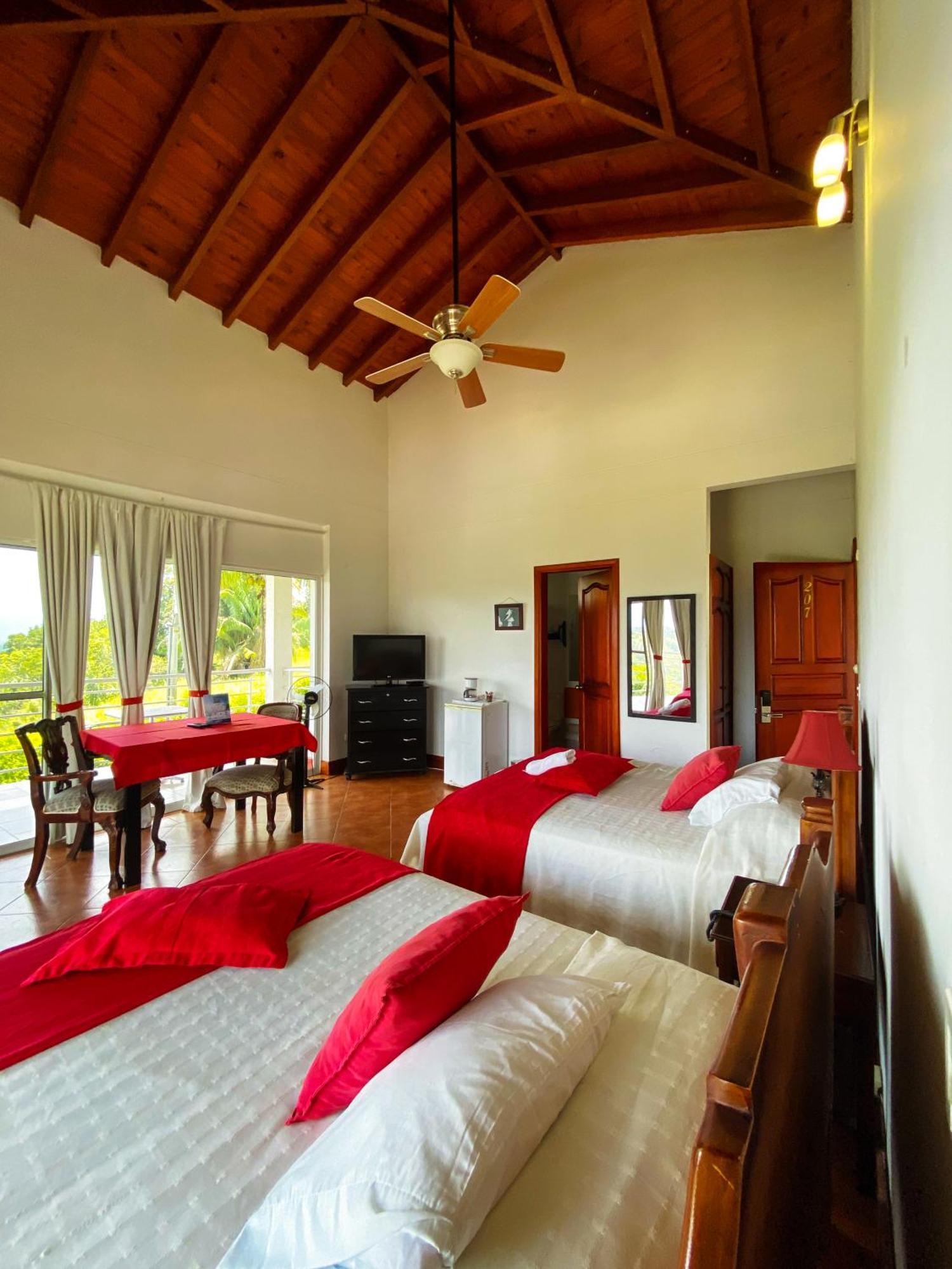 Hotel Mirador Las Palmas 엘에든 외부 사진