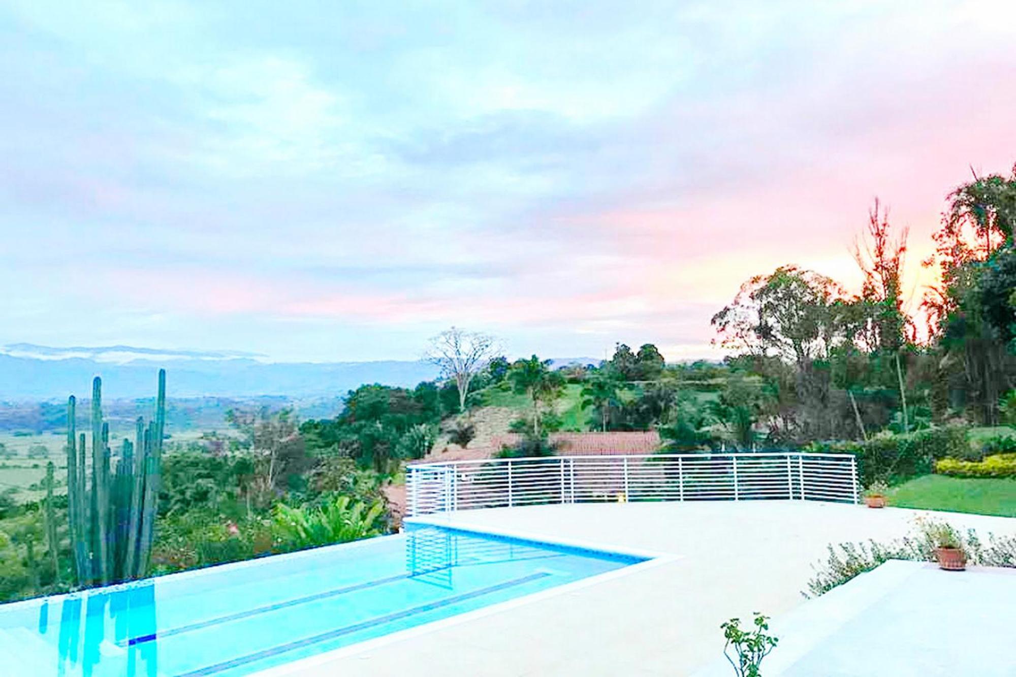 Hotel Mirador Las Palmas 엘에든 외부 사진